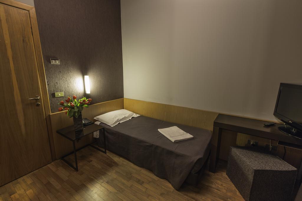 Capo Horn Hotel Boario Terme Kültér fotó