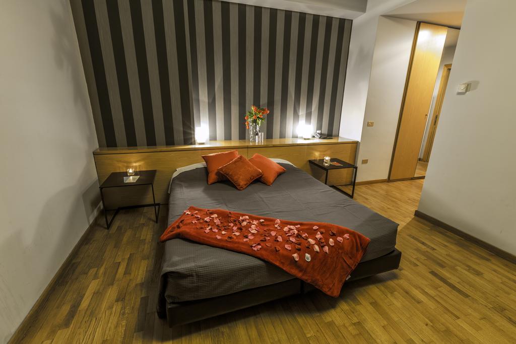 Capo Horn Hotel Boario Terme Kültér fotó